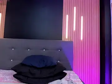 Stripchat Best live sex cam show of EvaaLovia1
