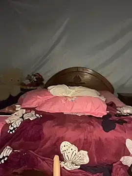Stripchat Sex Cam of FlorSalvaje_