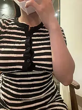 Stripchat Adult Webcam of Meii-meyy