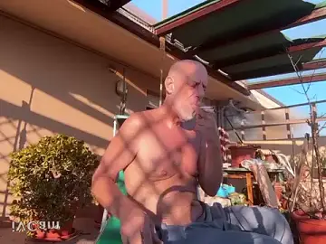 Stripchat Free Porn Cam of PierPesaroX