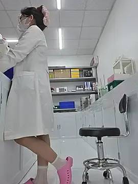 Stripchat Free Live Porn of HinaLovely
