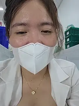 Stripchat Live Porn of HinaLovely