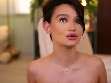 Stripchat Free Live Porn of Lena_Laurent