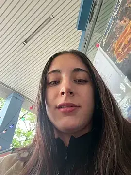 Stripchat Watch Live Sex Cams of sexymelli18