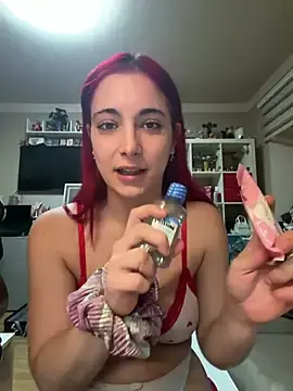 Stripchat Free Porn Cam of sexymelli18