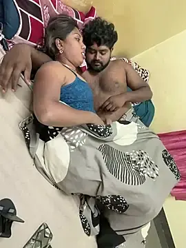 Stripchat Private Sex Chat of Sexytamilgirl_Harini