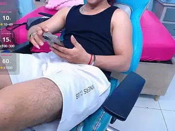 Stripchat Nude Webcam of alex_477