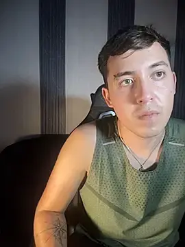 Stripchat Sex Cam of Sammuel_Jones1