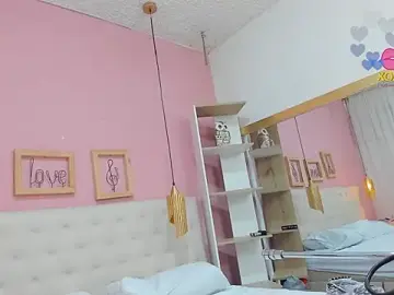 Stripchat Watch Live Sex Cams of leylla_