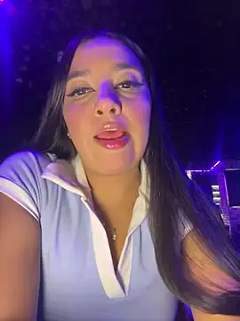Stripchat Adult Webcams of HaileyBieber_