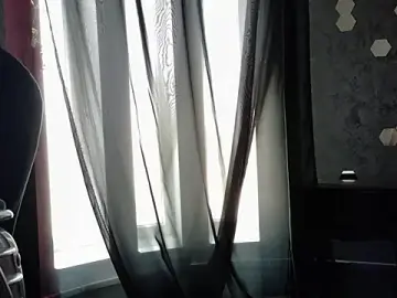 Stripchat Live Sex Cam of alissa4blonde