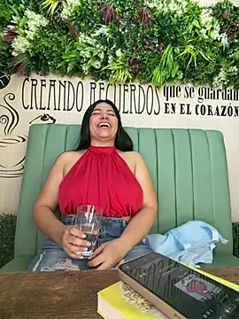 Stripchat Sex Cam of Abril10_
