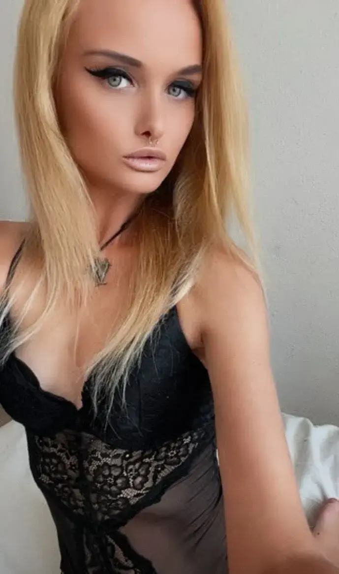 AmybabenThomas