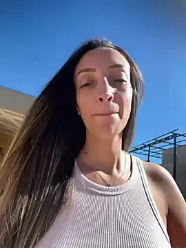 Stripchat Adult Webcam of BelleLouiseVp