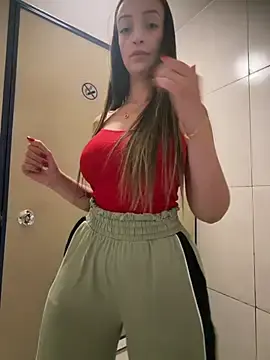 Stripchat Private Sex Chat of BelleLouiseVp