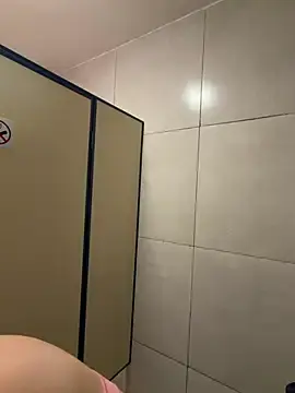 Stripchat Sex Chat of BelleLouiseVp