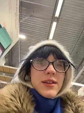 Stripchat Live Sex Cam of Only_April