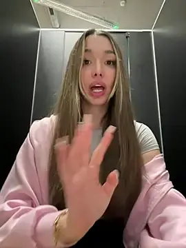 Stripchat Sex Cam of barbiehumpxxx
