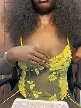 Stripchat Live Sex of Leylabelle26