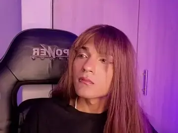Stripchat Adult Webcam of tiffanyy_777
