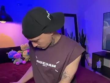 Stripchat Best Webcam of Noah_and_Steven