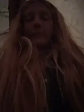 Stripchat Free Porn Cam of GoldenFlameGoddess