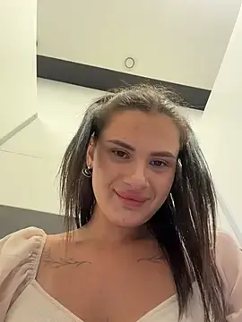 Stripchat Sex Chat of MiraReach