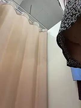 Stripchat Watch Live Sex Cams of MiraReach