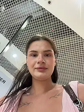 Stripchat Nude Webcam of MiraReach