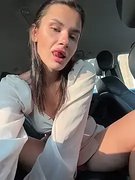 Stripchat Adult Webcam of MiraReach