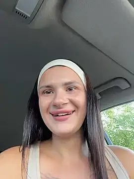 Stripchat Free Live Porn of MiraReach