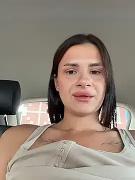 Stripchat Live Sex Cam of MiraReach
