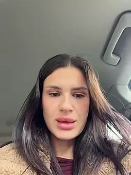 Stripchat Sex Cam of MiraReach