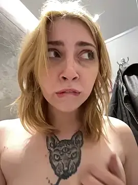 Stripchat Sex Chat of Sunny___Bunny