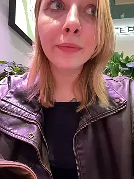 Stripchat Sex Cam of Sunny___Bunny
