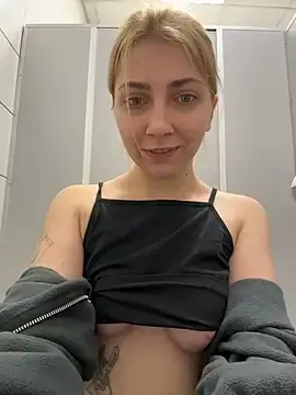 Stripchat Sex Cam of Sunny___Bunny