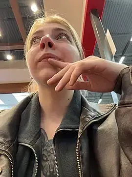 Stripchat Live Sex of Sunny___Bunny