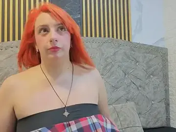 Stripchat Best live sex cam show of angel__red_