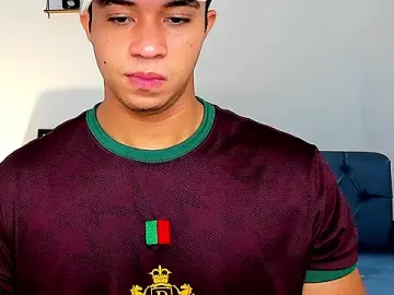 Stripchat Free Porn Cam of zayn_v1p