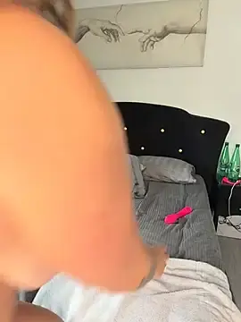 Stripchat Best live sex cam show of Clarasense__