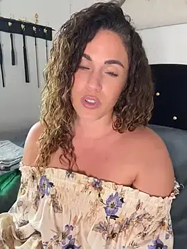 Stripchat Live Porn of Clarasense__