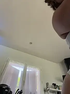 Stripchat Watch Live Sex Cams of Clarasense__