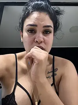 Stripchat Sex Chat of FOX_LATINA