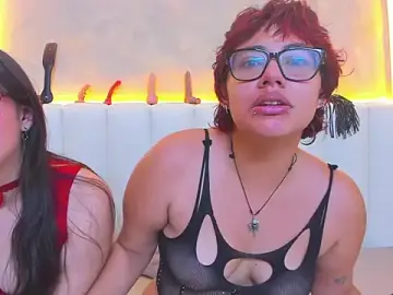 Stripchat Sex Cam of Jenni_foxx