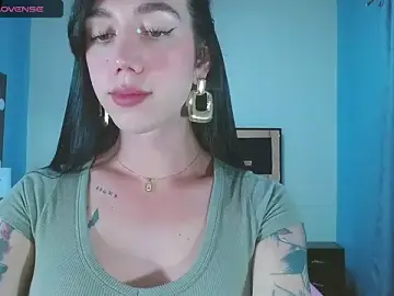 Stripchat Live Sex Cam of karla_zambrano