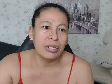 Stripchat Nude Webcam of mature_martina