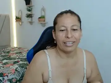 Stripchat Watch Live Sex Cams of mature_martina