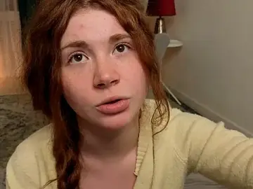 Stripchat Free Porn Cam of Freckle_Diyana