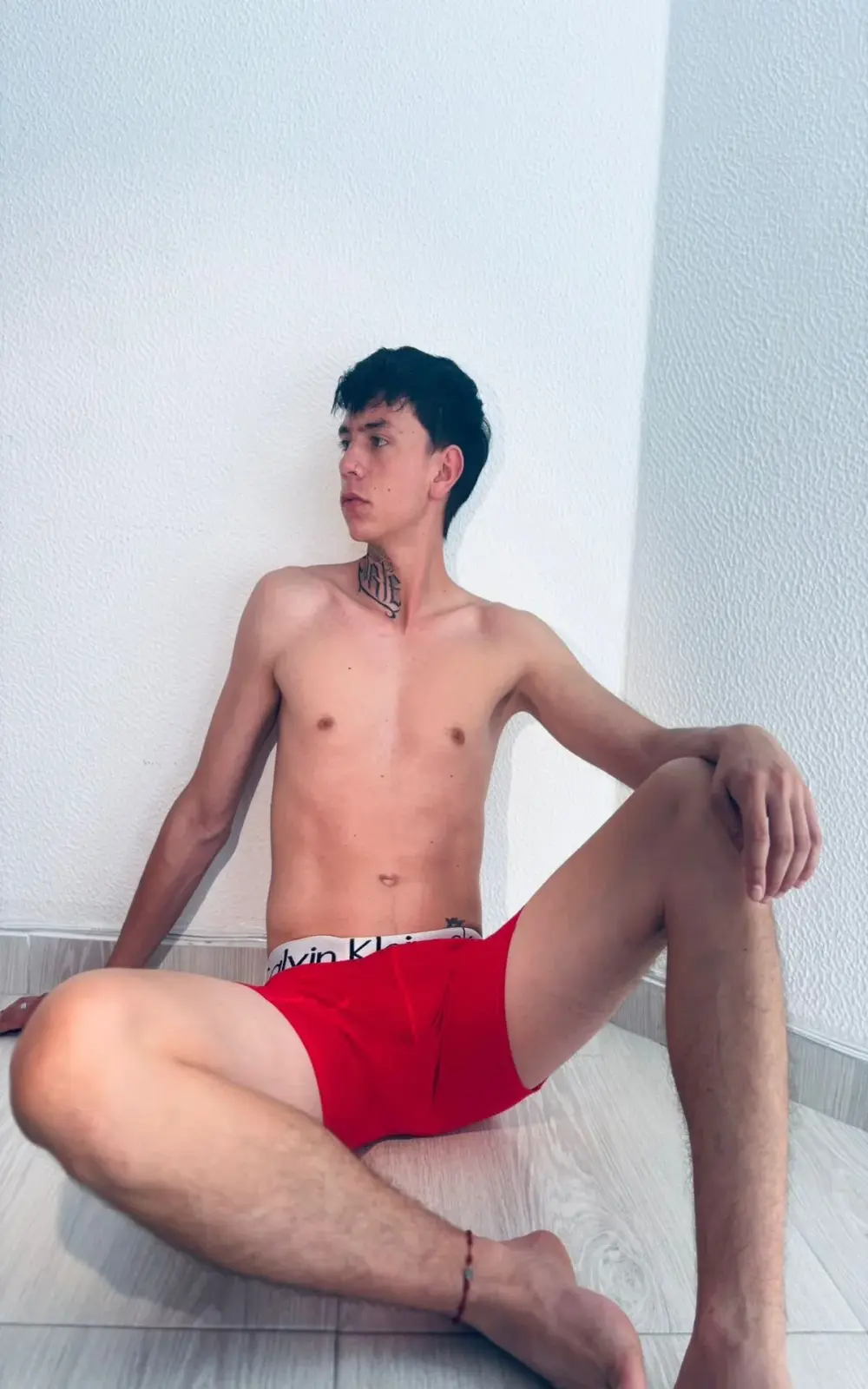 Hot_teo1