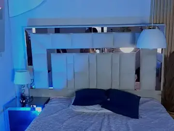 Stripchat Best live sex cam show of kimyjones_